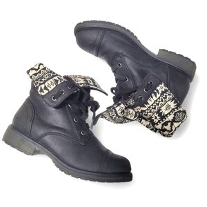 SZ 1 Girls- Roxy RG Vela G Black and White Foldover Aztec Textile Boot